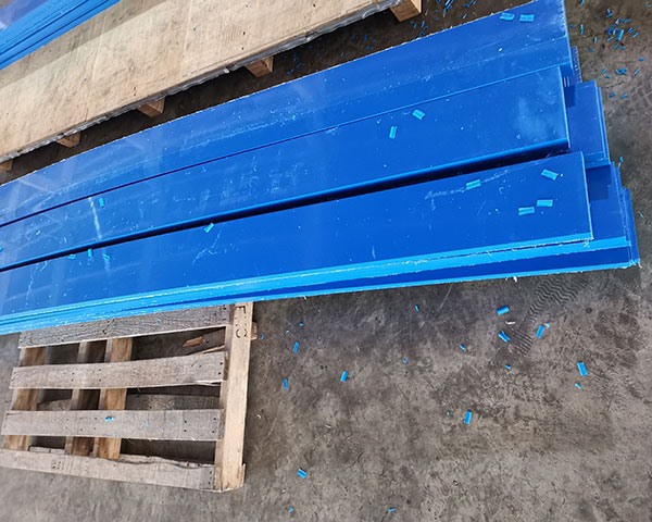 Polipropilen Zemin Topu Çit Paneli Futbol Sahası Duvarı