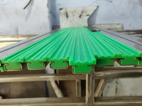 Uhmwpe Plastik Aşınma Şeridi Uhmwpe Plastic Wear Strip