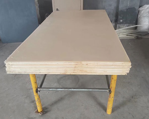 Yağ içeren naylon tabaka Yağ içeren naylon tabaka