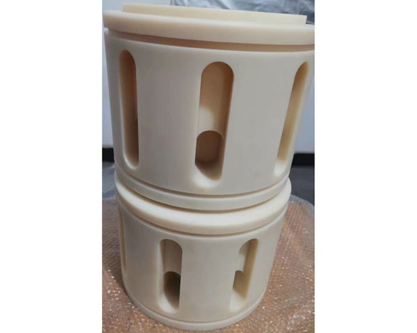 Naylon Plastik Ürünler Kaydırıcısı Naylon Plastik Ürünler Kaydırıcısı